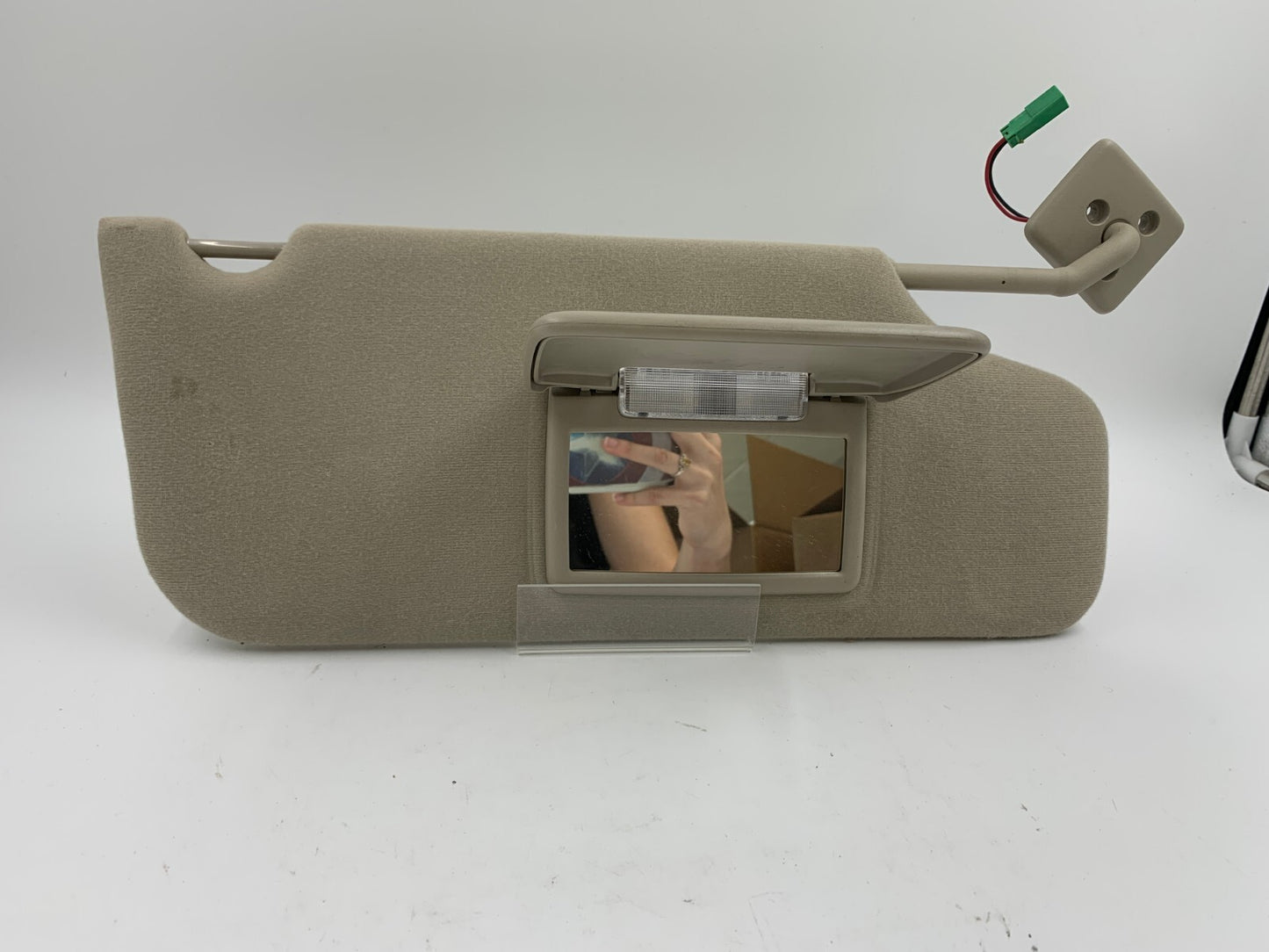 2007-2010 Ford Edge Passenger Sun Visor Sunvisor Beige Illumination E03B62002