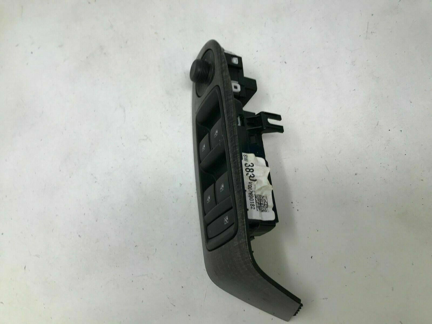 2013-2016 Chevy Malibu Master Power Window Switch OEM C02B40018