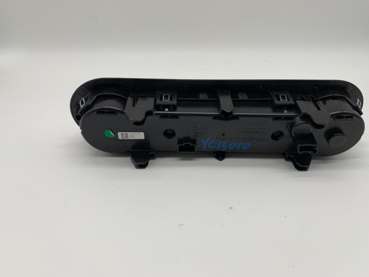 2017-2019 Alfa Romeo Giulia AC Heater Climate Control Unit OEM C02B30067