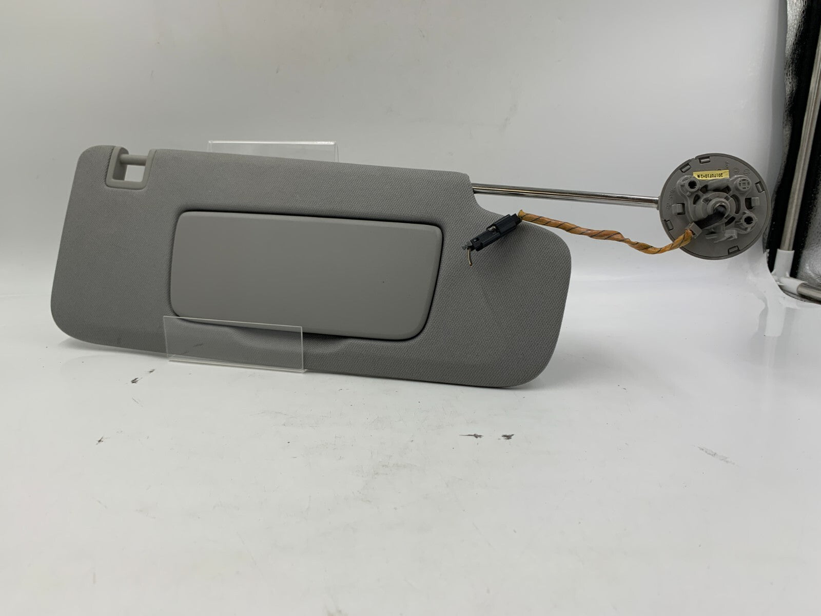 2018-2020 GMC Terrain Passenger Sun Visor Illuminated Gray OEM