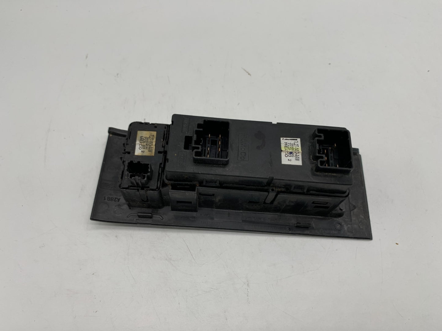 2008-2010 Mercury Mountaineer Master Power Window Switch OEM A04B43012