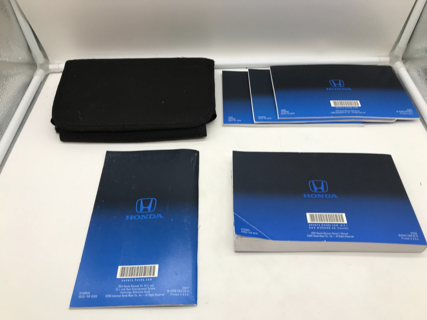 2014 Honda Odyssey Owners Manual Set with Case OEM E01B24018