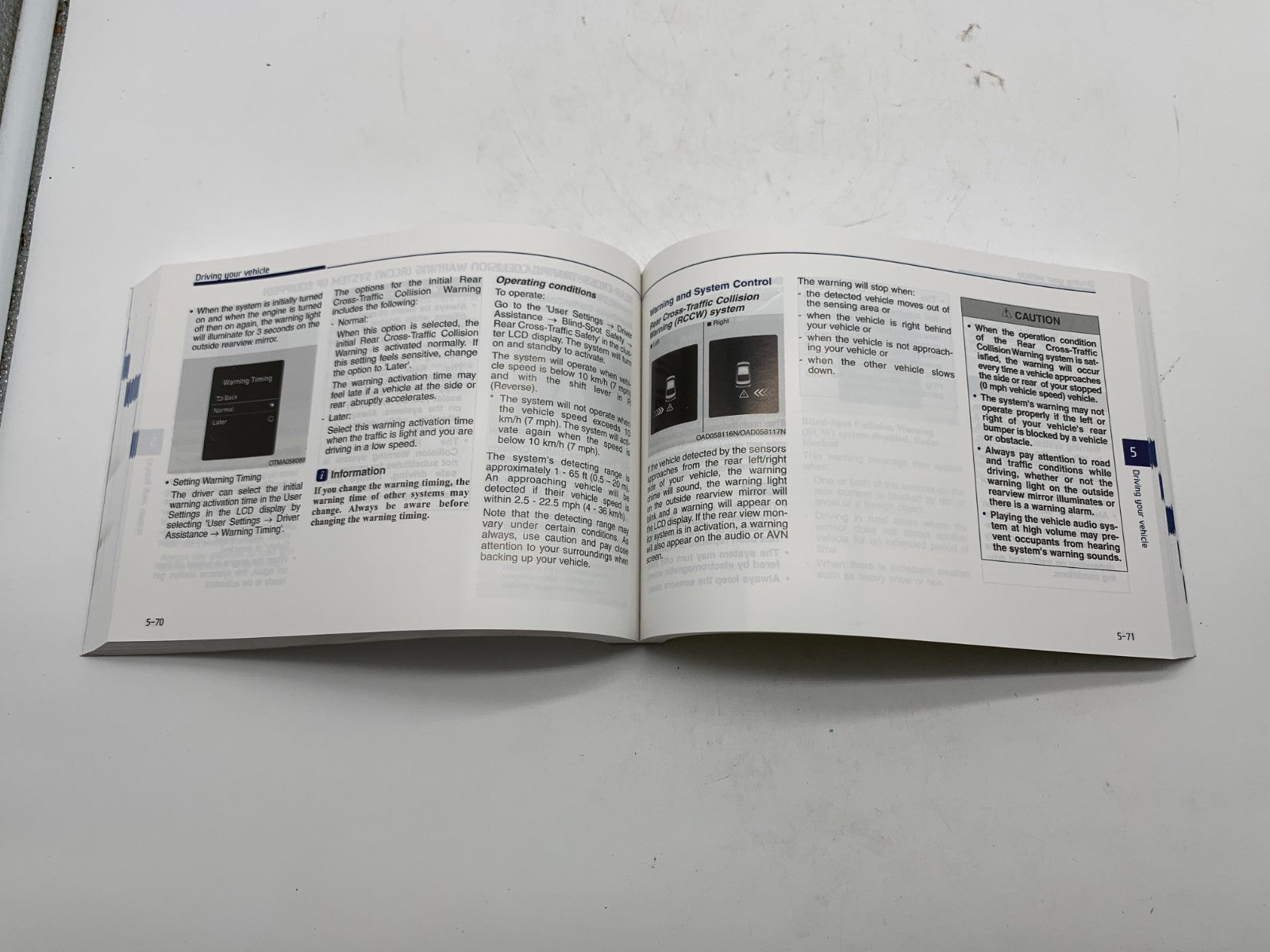 2020 Hyundai Elantra Owners Manual Set with Case OEM D03B68013