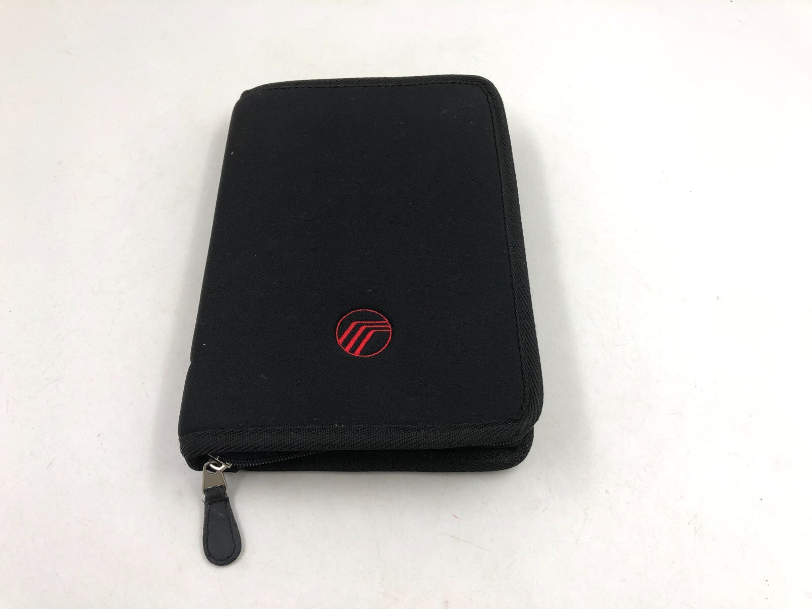 2003 Mercury Mountaineer Owners Manual with Case OEM A03B19073