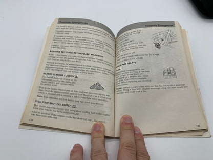 2003 Ford Focus Owners Manual Set with Case OEM B04B04071