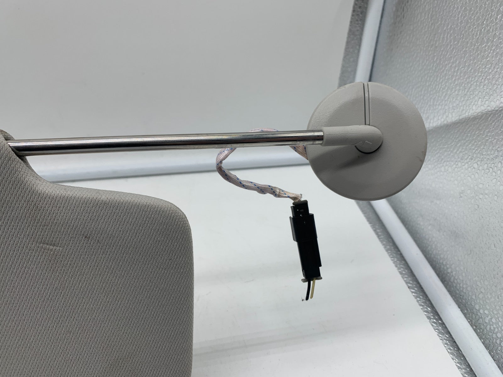 2021-2023 Chevrolet Trailblazer Driver Sun Visor Gray Illuminated OEM A01B56002