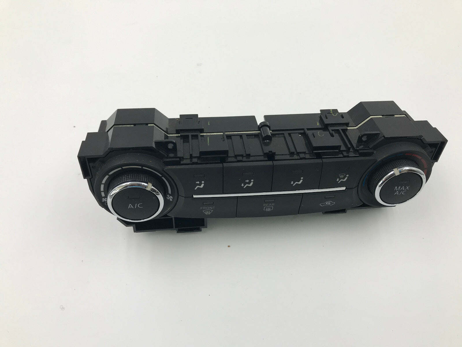 2015-2017 Nissan Sentra AC Heater Climate Control Unit OEM C04B41004