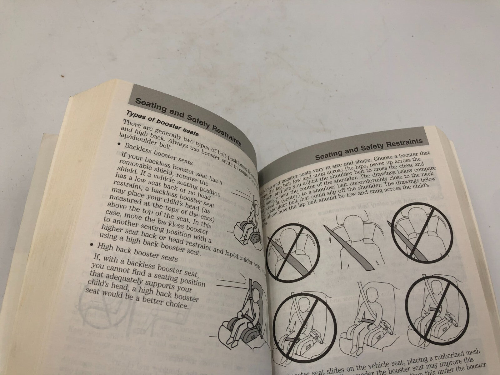 2012 Lincoln MKT Owners Manual OEM D04B15035