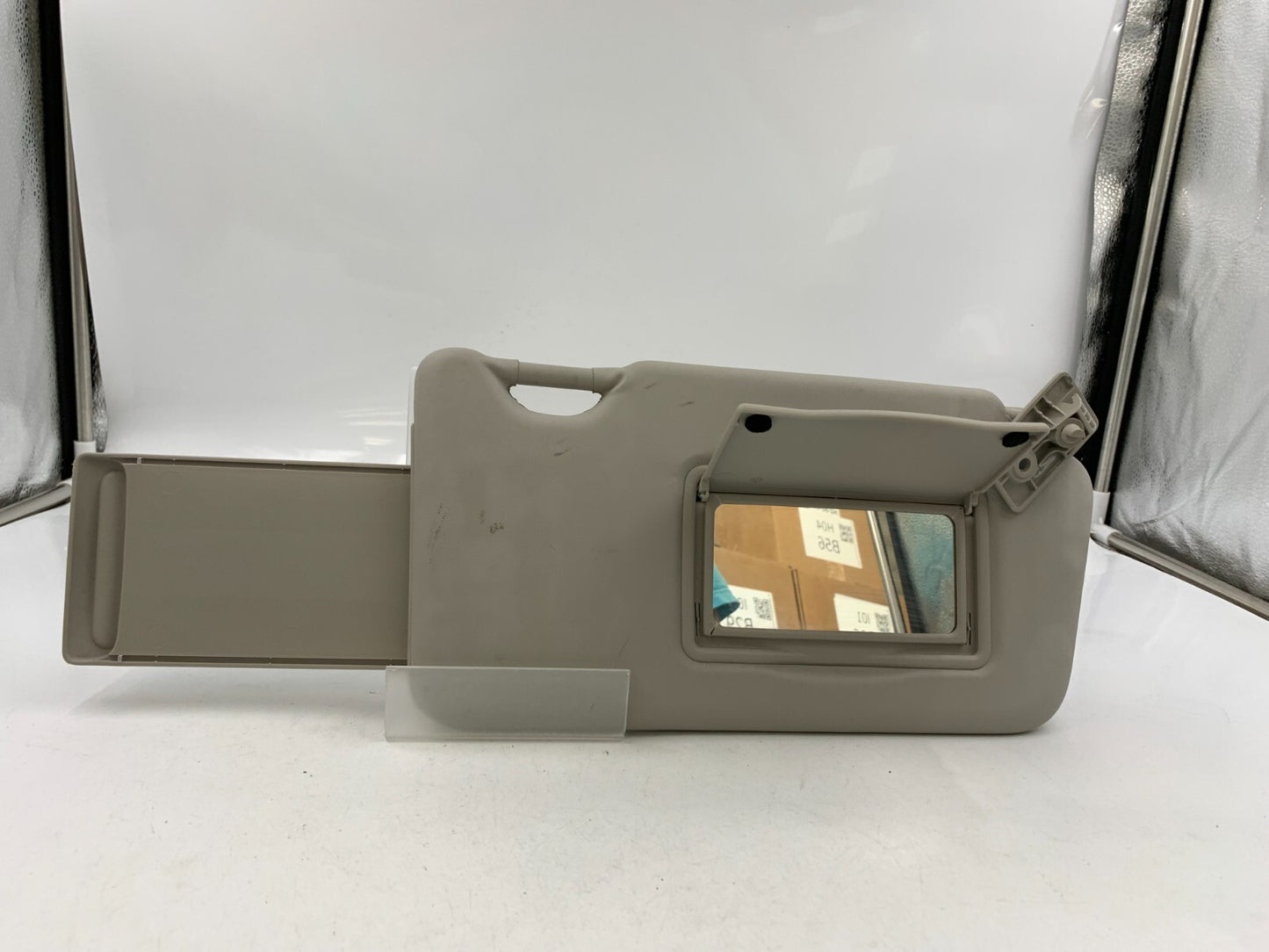 2015-2019 Nissan Versa Passenger Sun Visor Gray OEM D03B42002
