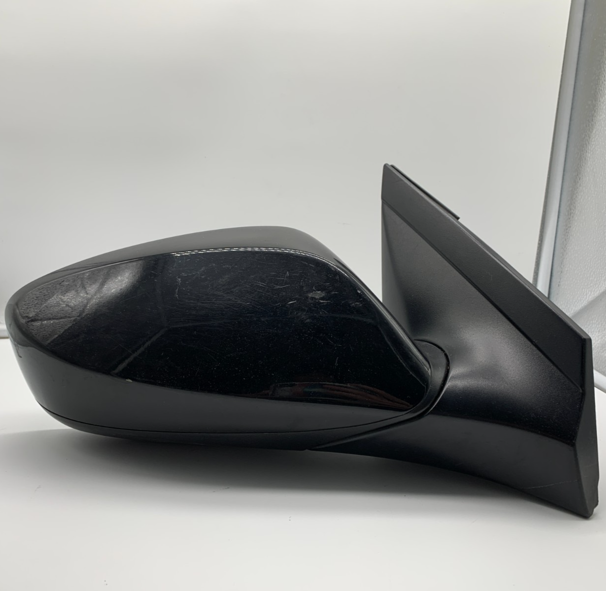 2012-2017 Hyundai Accent Passenger Side View Manual Door Mirror Black C03B06008