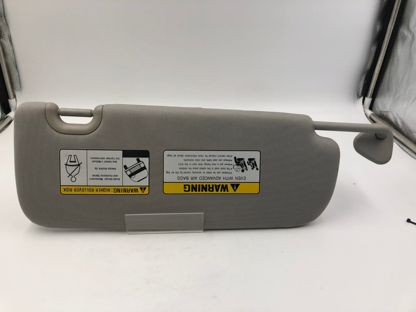 2013-2019 Hyundai Santa Fe Driver Sun Visor Gray Illuminated OEM C03B52058