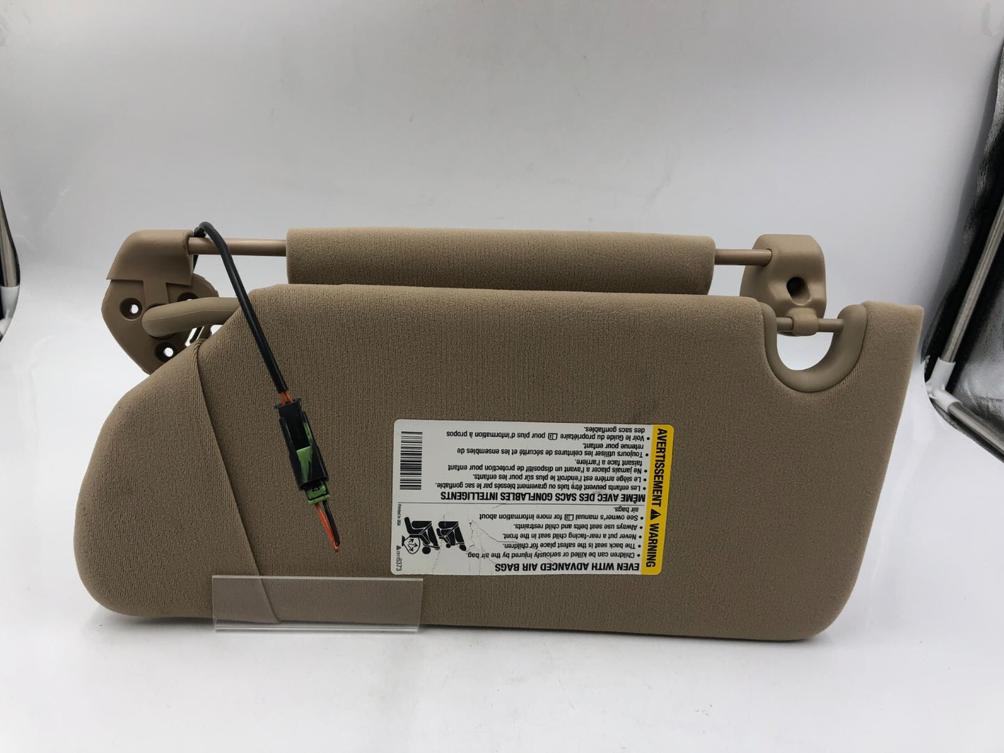 2006-2007 Cadillac DTS Passenger Sun Visor Sand OEM E01B48059