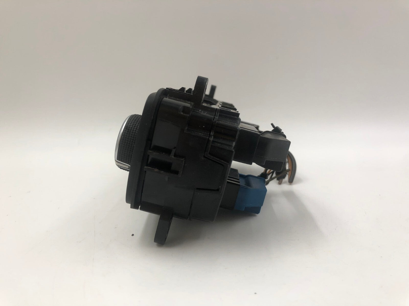 2015-2018 Ford Focus Climate Control AC Heater Unit OEM D01B16007