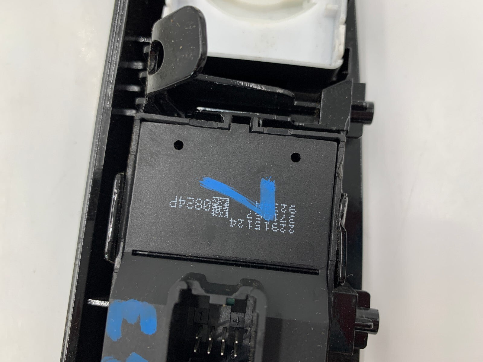 2017-2020 Chevrolet Sonic Master Power Window Switch OEM B01B07032