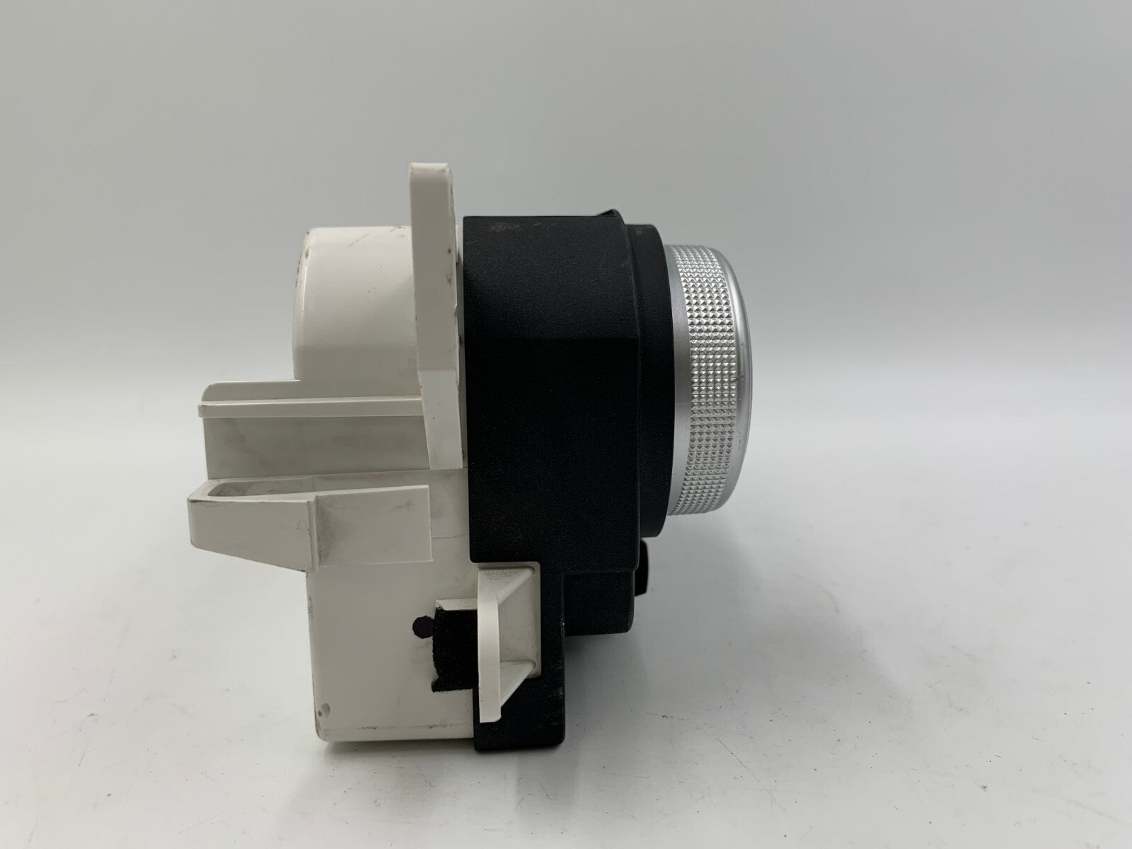 2007-2009 Mazda CX-7 AC Heater Climate Control Unit OEM E01B25059