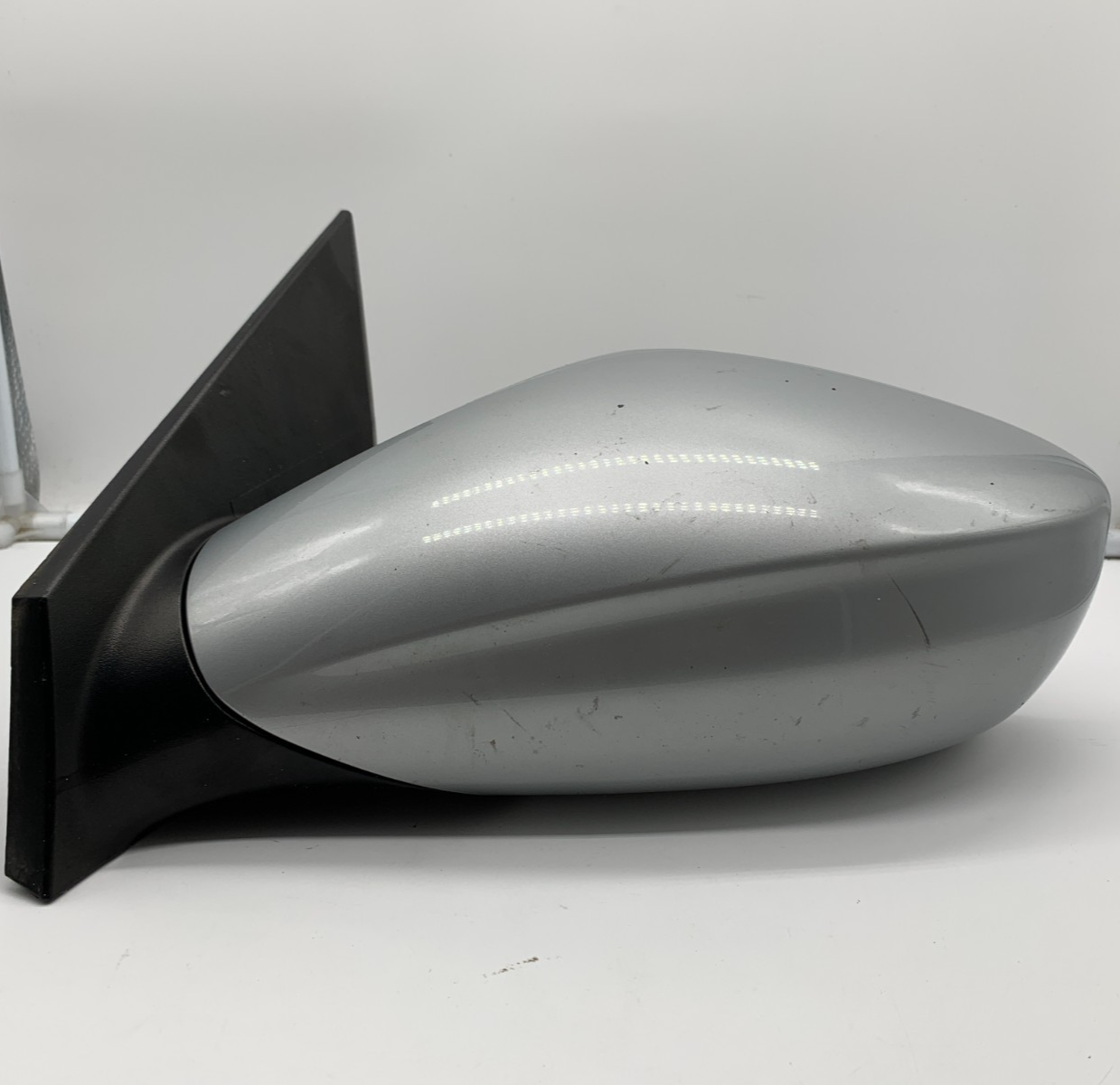 2011-2014 Hyundai Sonata Driver Side View Power Door Mirror Silver OEM B04B22037