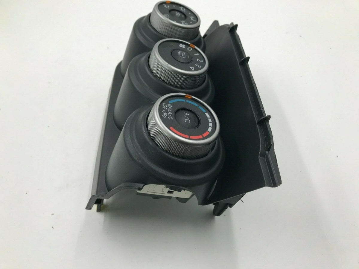 2011-2015 Nissan Rogue AC Heater Climate Control OEM D01B06001