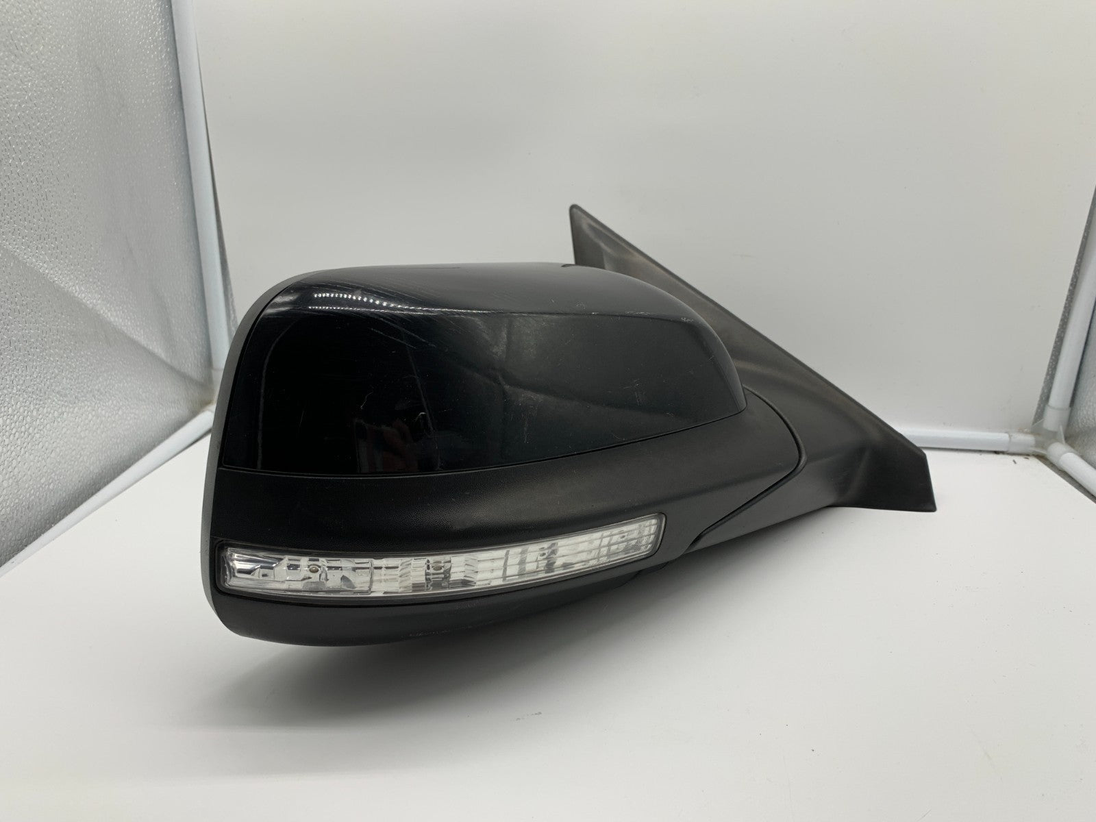 2016-2018 Ford Explorer Passenger Side View Power Door Mirror Black C03B06005