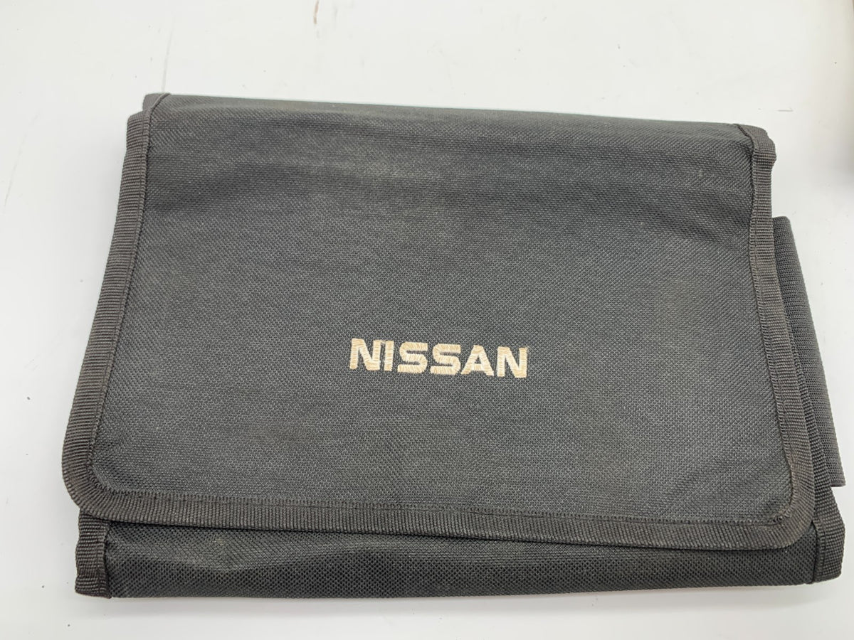 2019 Nissan Altima Sedan Owners Manual Set with Case OEM R01B25017