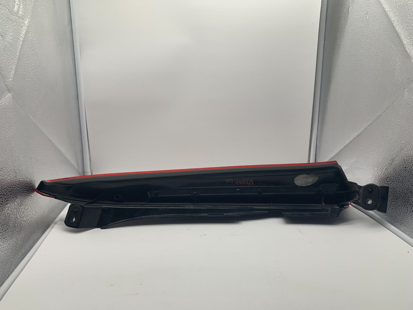 2003-2006 Volvo XC90 Driver Side Upper Tail Light Taillight OEM C03B07055