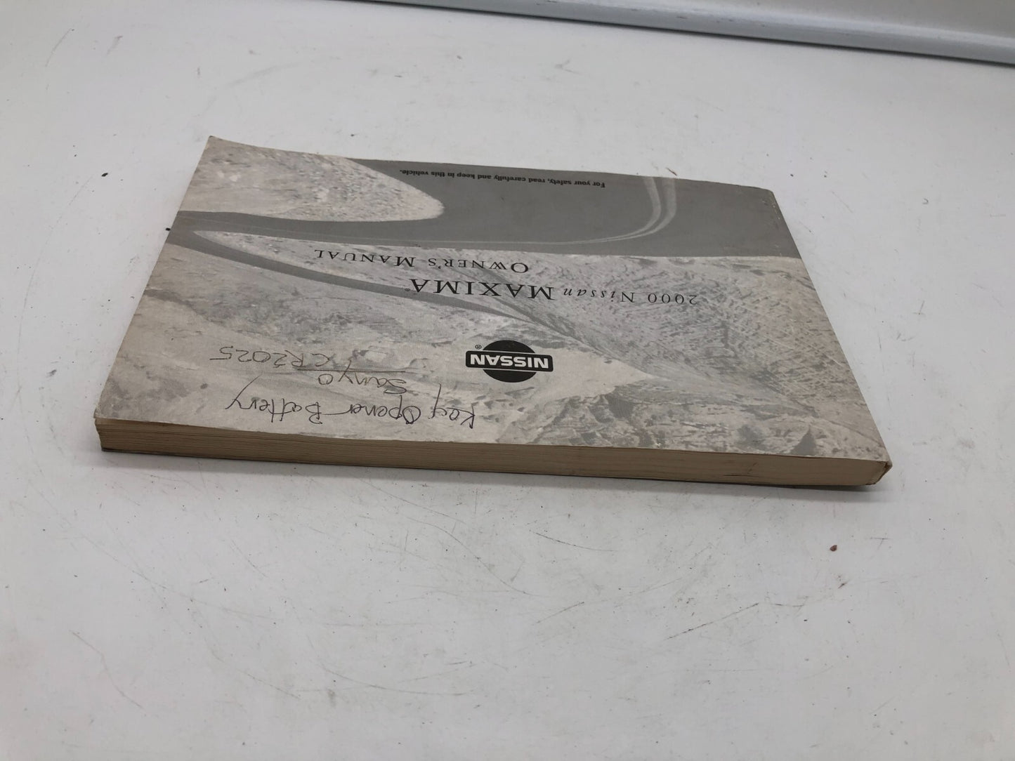 2000 Nissan Maxima Owners Manual OEM D04B70012