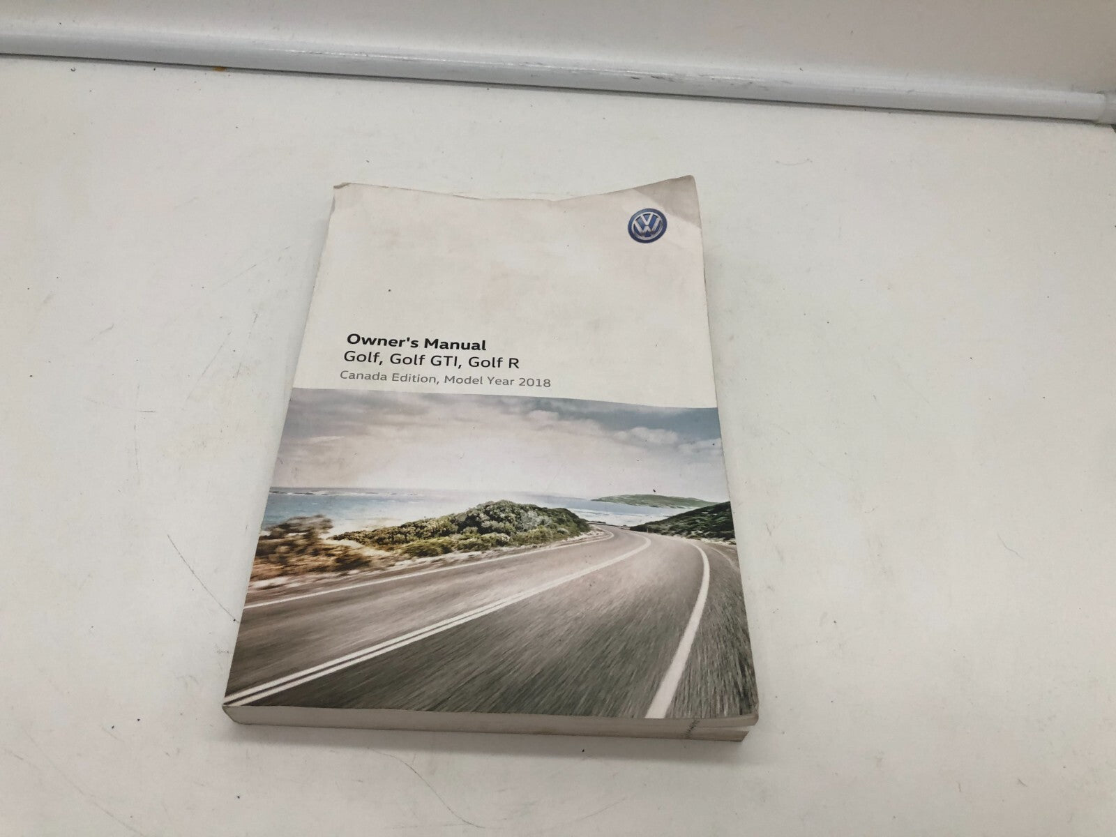 2018 Volkswagen Golf GTI Owners Manual OEM C02B40012