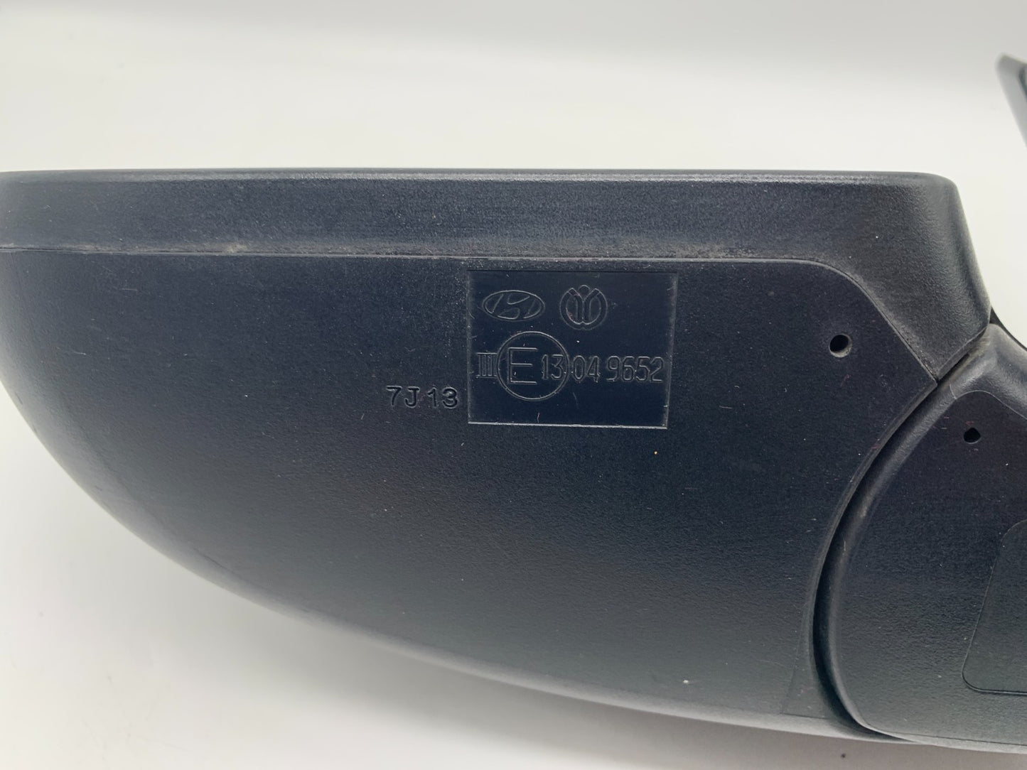 2016-2018 Hyundai Tucson Driver Side View Power Door Mirror Black BSA OEM C04B44