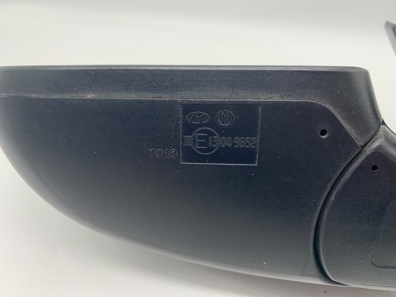 2016-2018 Hyundai Tucson Driver Side View Power Door Mirror Black BSA OEM C04B44