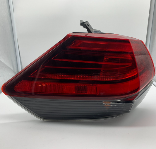 2017-2019 Nissan Rogue Driver Side Tail Light Taillight OEM B03B22052