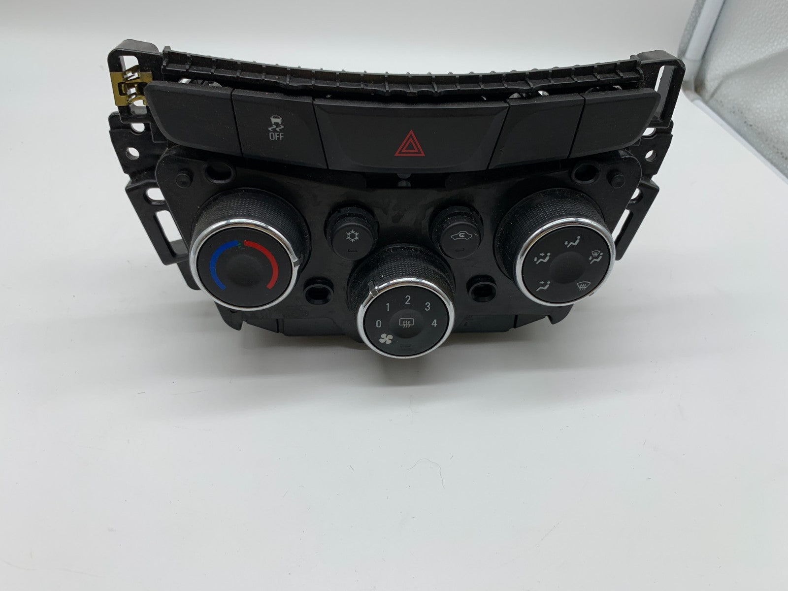2017-2021 Chevrolet Trax GMC Sierra Climate Control AC Heater OEM C03B50001
