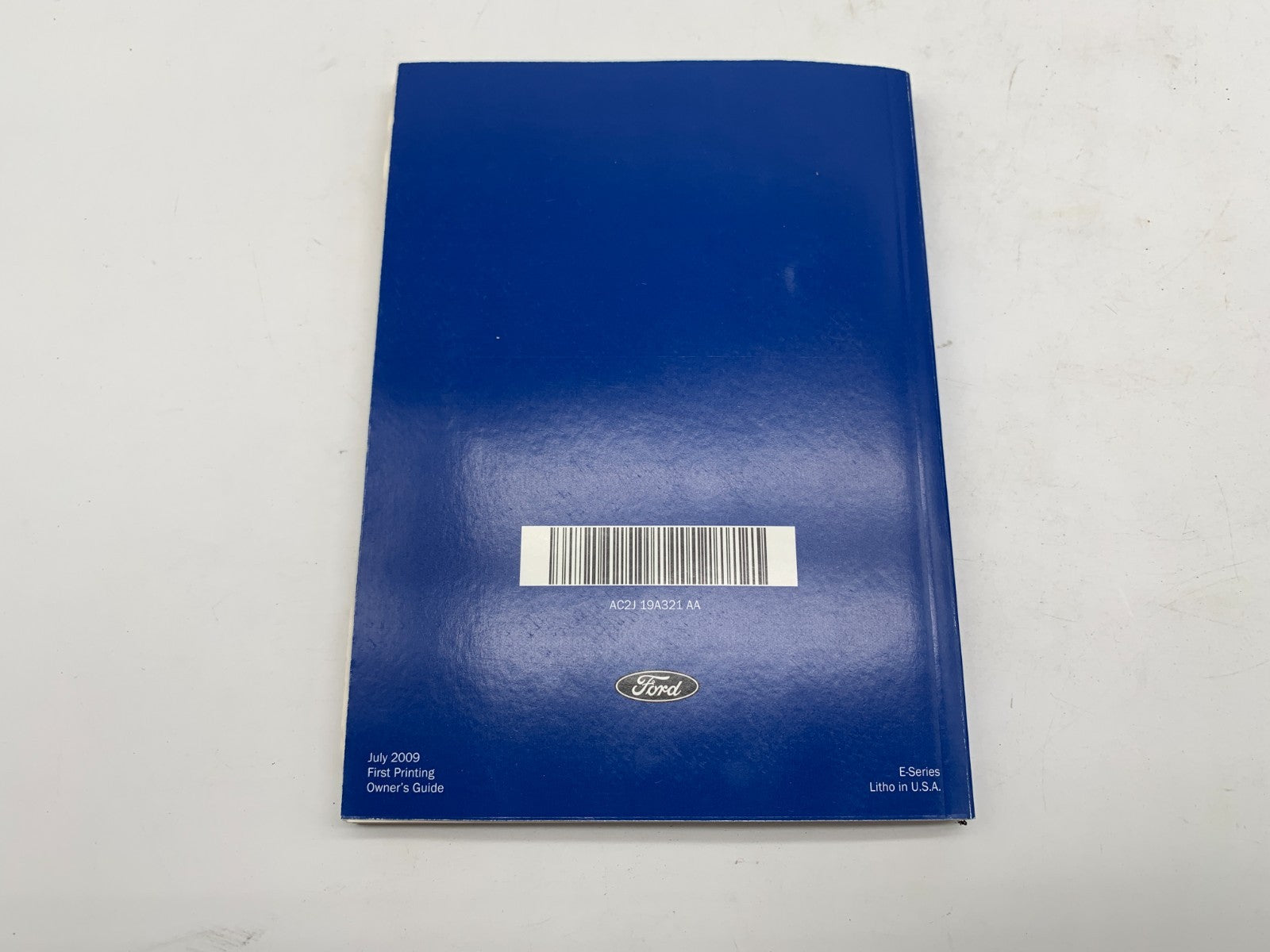 2010 Ford E-Series ESeries Owners Manual Set with Case OEM A04B28003