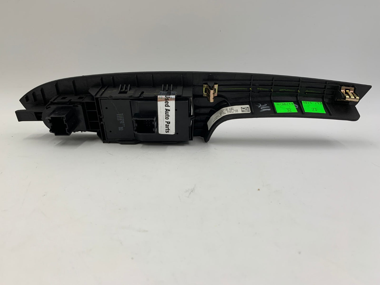 2014 Cadillac ATS Master Power Window Switch OEM C01B02084