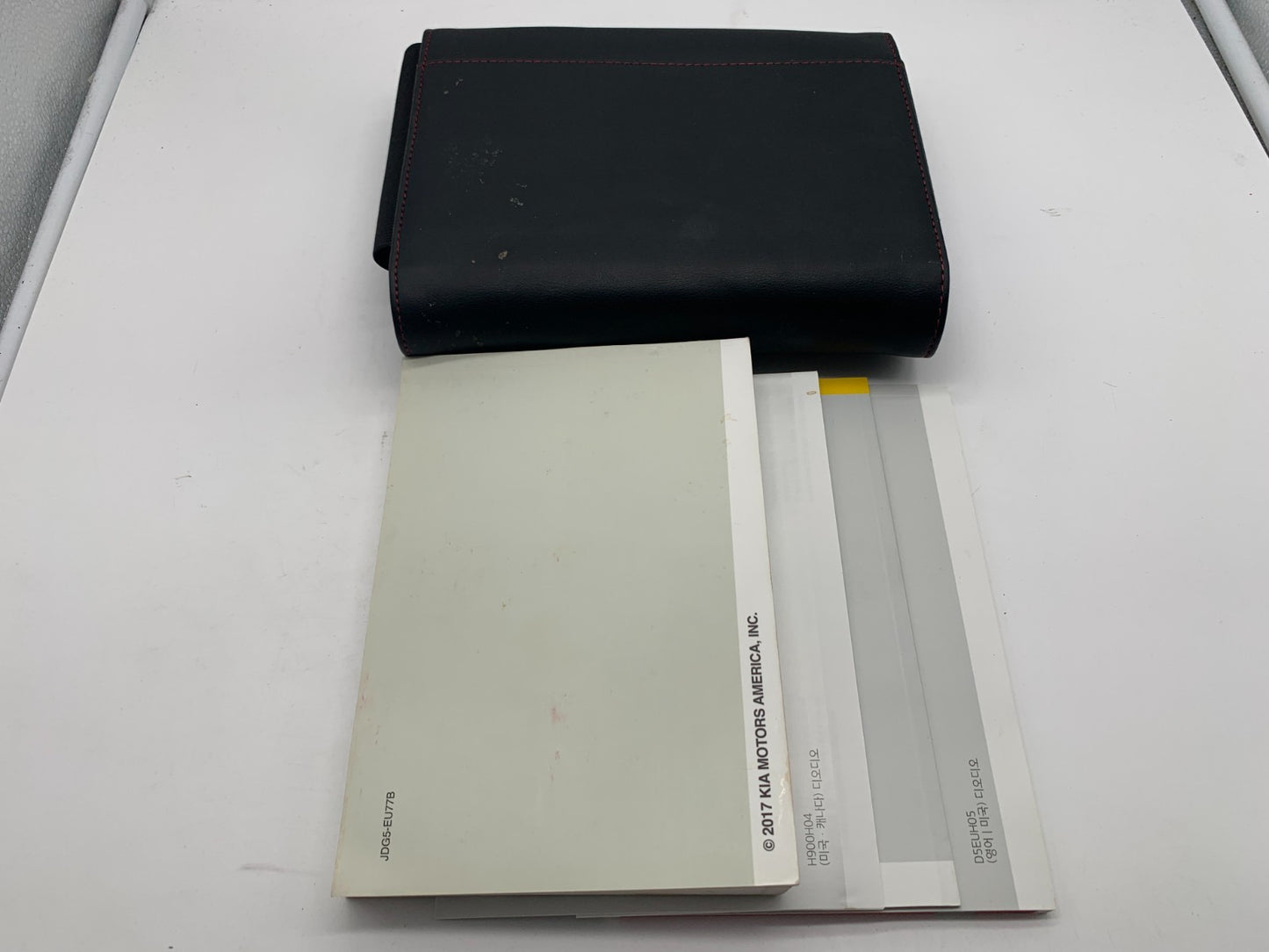 2018 Kia Optima Owners Manual Set with Case OEM A02B43014