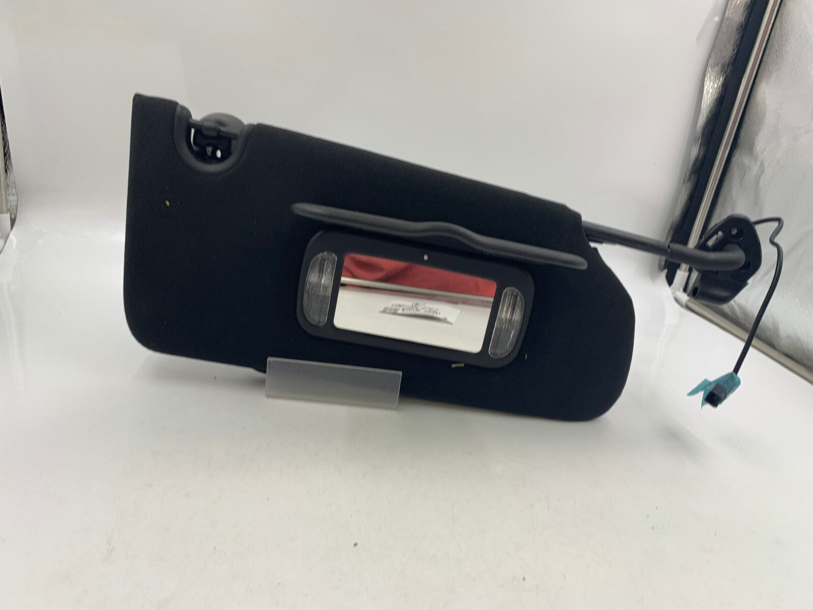 2006-2007 Cadillac DTS Passenger Sun Visor Black Illuminated OEM A01B42027