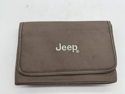 2017 Jeep Renegade Owners Manual Set with Case OEM B03B23021