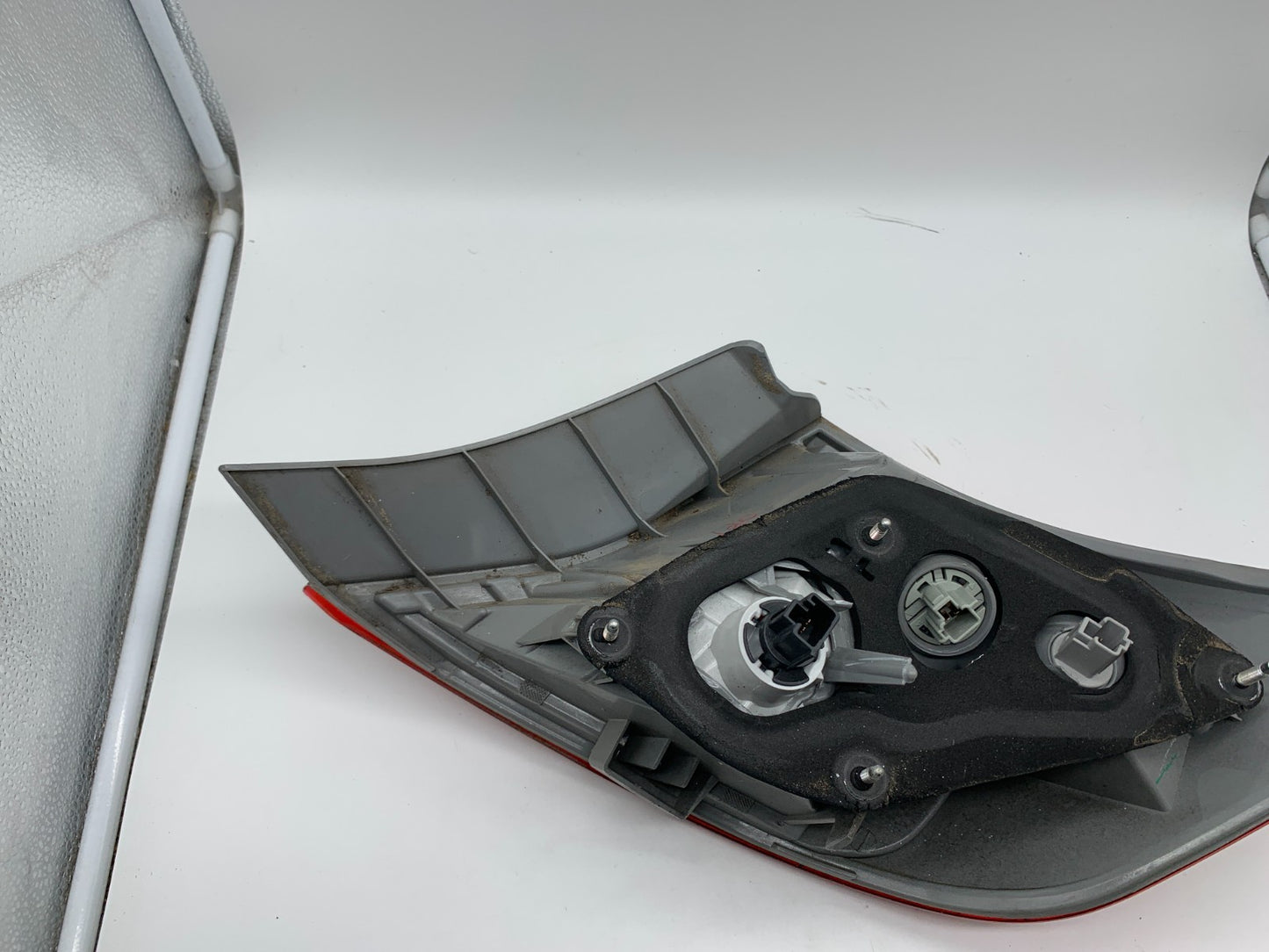 2012-2014 Toyota Camry Driver Side Tail Light Taillight OEM C02B34002