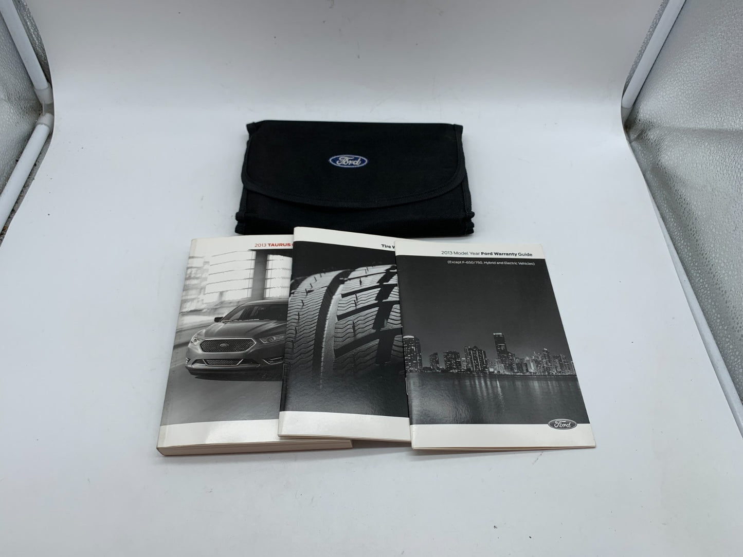 2013 Ford Taurus Owners Manual Set with Case OEM A01B50002