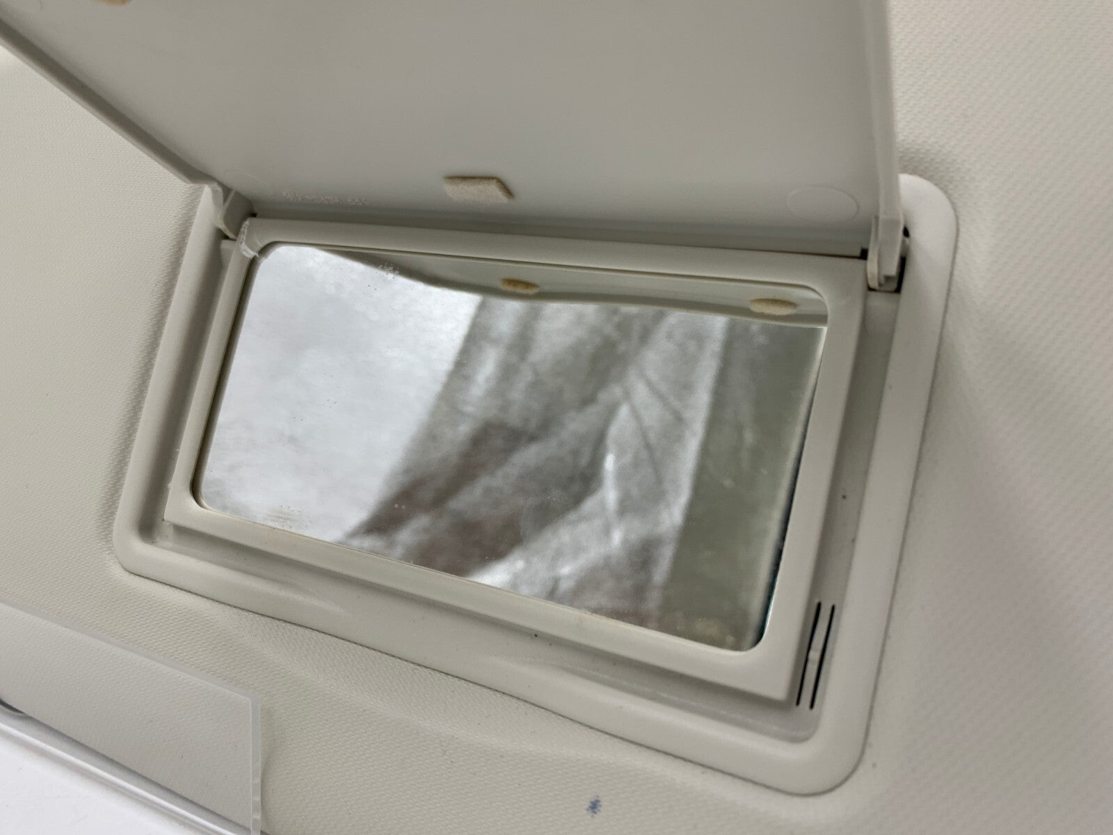 2012-2013 Ford Focus Passenger Sun Visor Gray OEM D03B61005