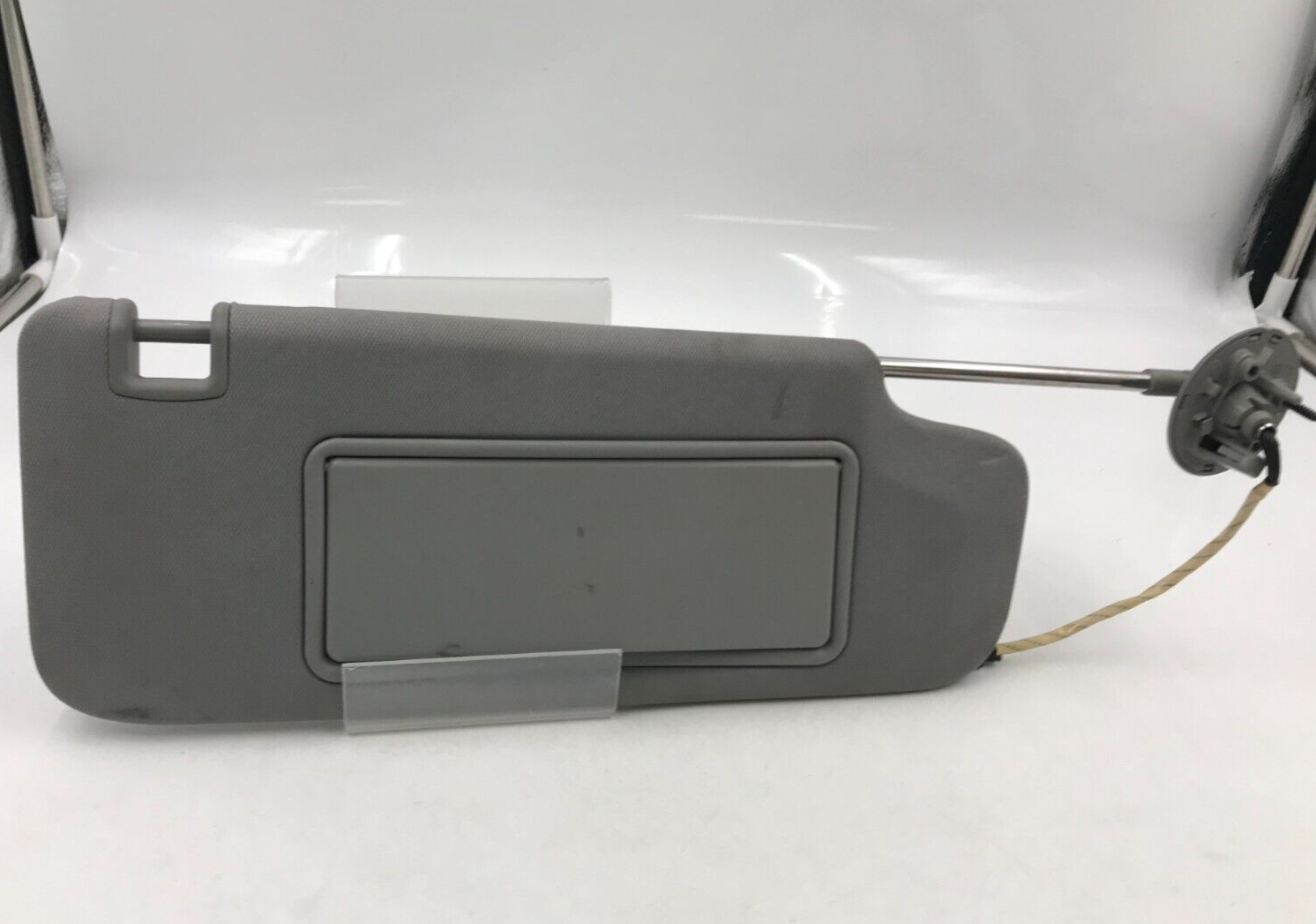 2016-2023 Chevrolet Malibu Passenger Sun Visor Gray Illuminated OEM D04B58005