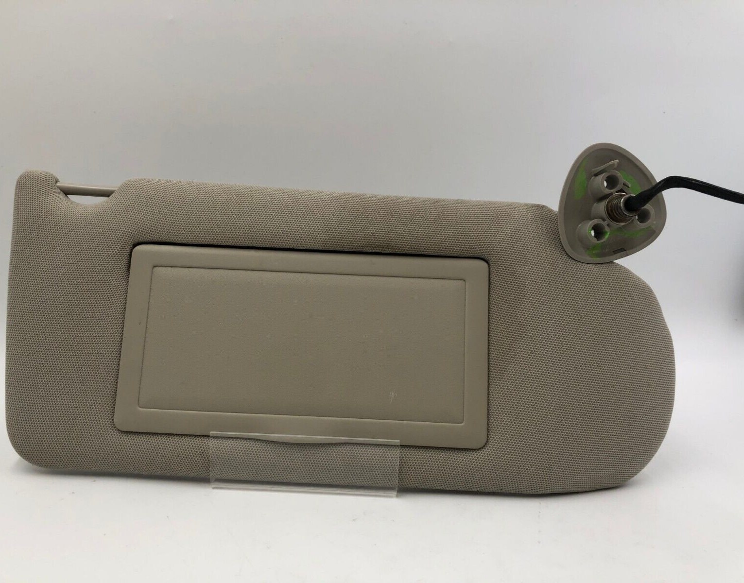 2005-2008 Pontiac Grand Prix Passenger Sun Visor Gray OEM B01B29043