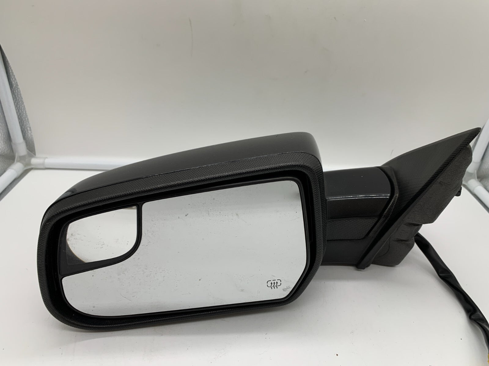 2011-2014 GMC Terrain Driver Side Power Door Mirror Gray OEM D03B66001