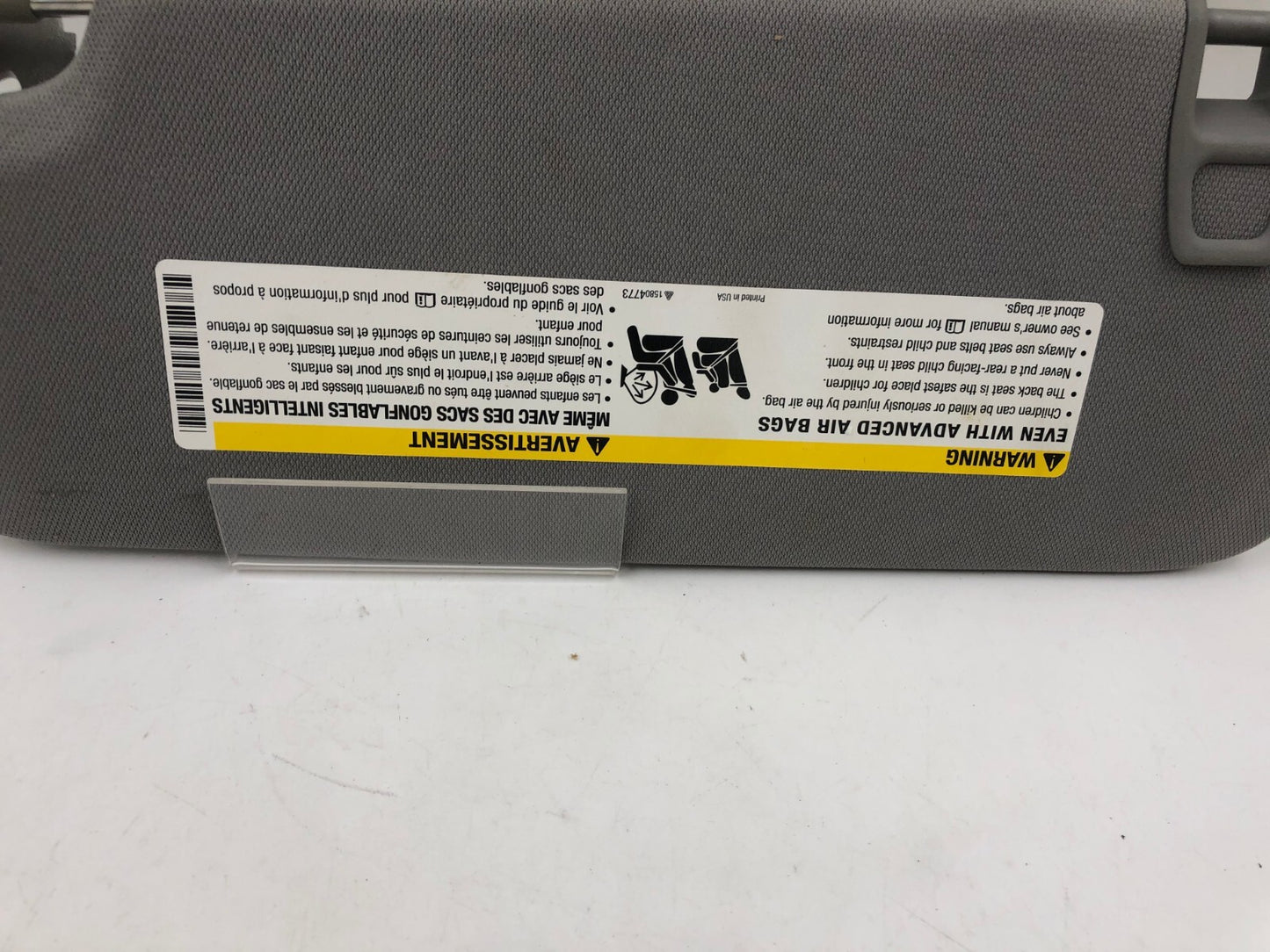 2016-2021 Chevrolet Malibu Passenger Sun Visor Illuminated OEM D01B19004