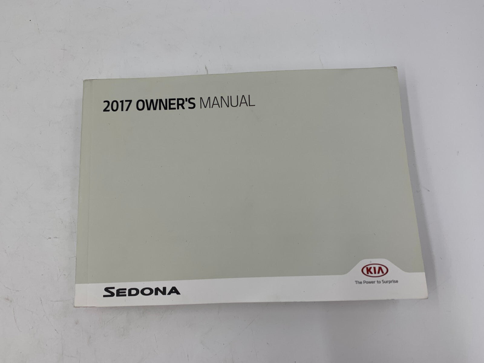 2017 Kia Sedona Owners Manual Set with Case OEM D02B64004