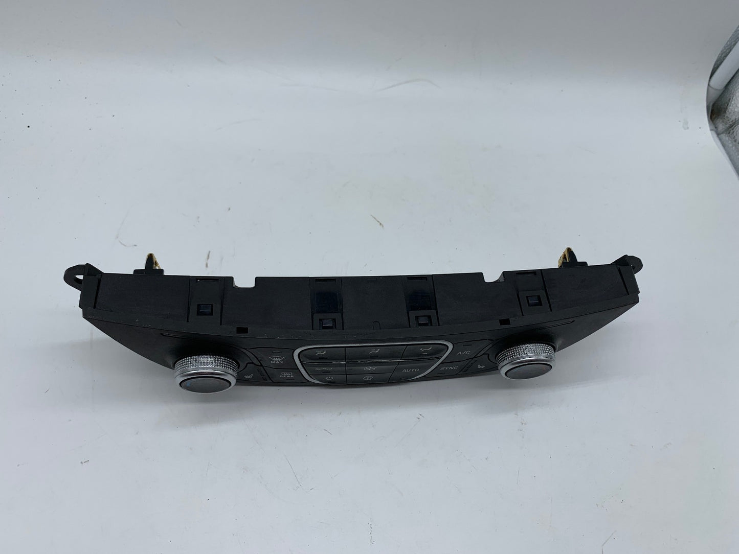 2018-2021 Chevrolet Malibu Climate Control AC Heater w/Heated Seats D03B34007