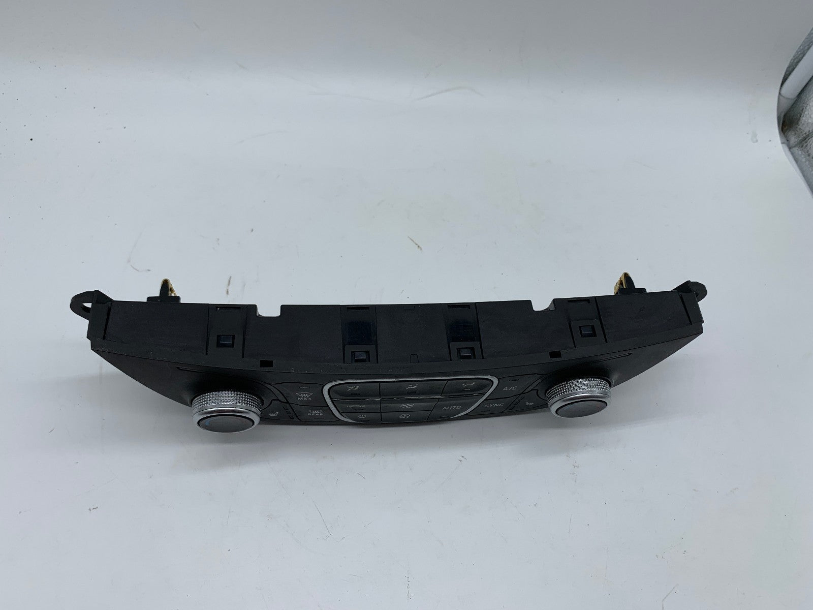 2018-2021 Chevrolet Malibu Climate Control AC Heater w/Heated Seats D03B34007