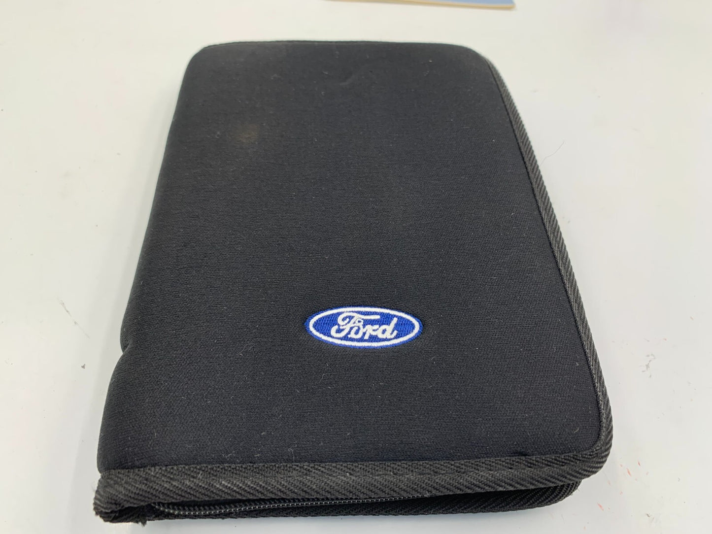 2008 Ford Taurus Owners Manual Set with Case OEM B03B20031