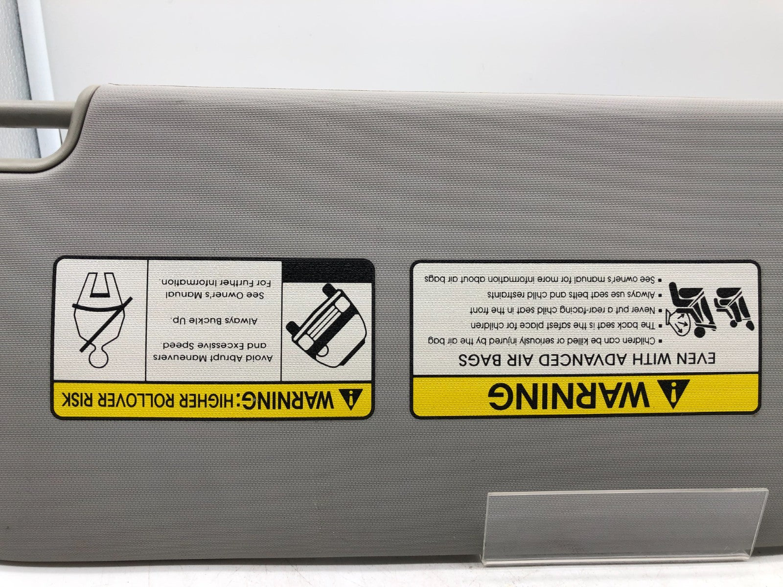 2014-2019 Kia Soul Driver Sun Visor Illuminated Gray OEM C03B46004