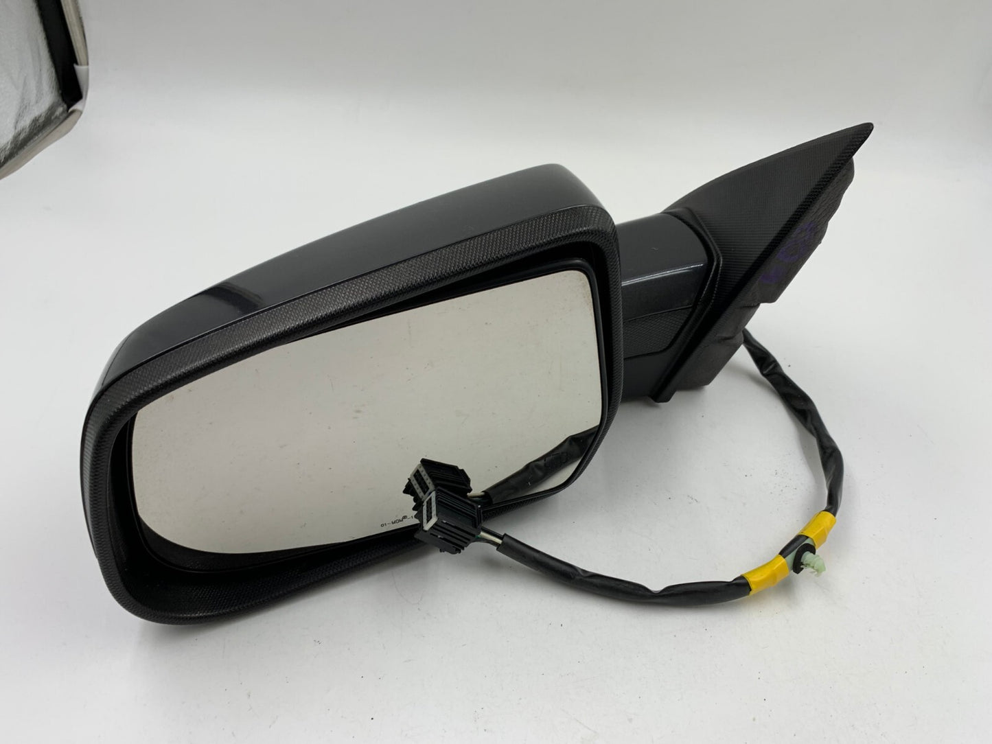 2010-2011 GMC Terrain Driver Side View Power Door Mirror Gray OEM C04B58002