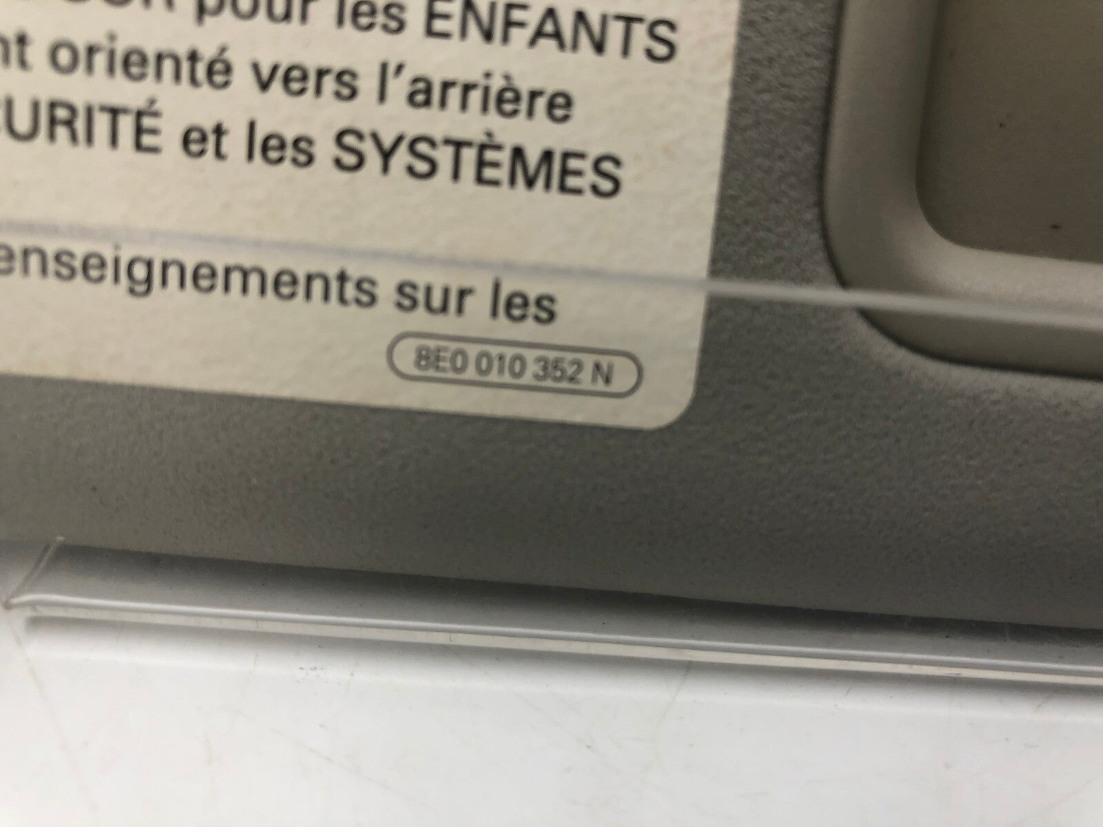 2002-2008 Audi A4 Sedan Passenger Sun Visor Gray Illuminated OEM B03B15097