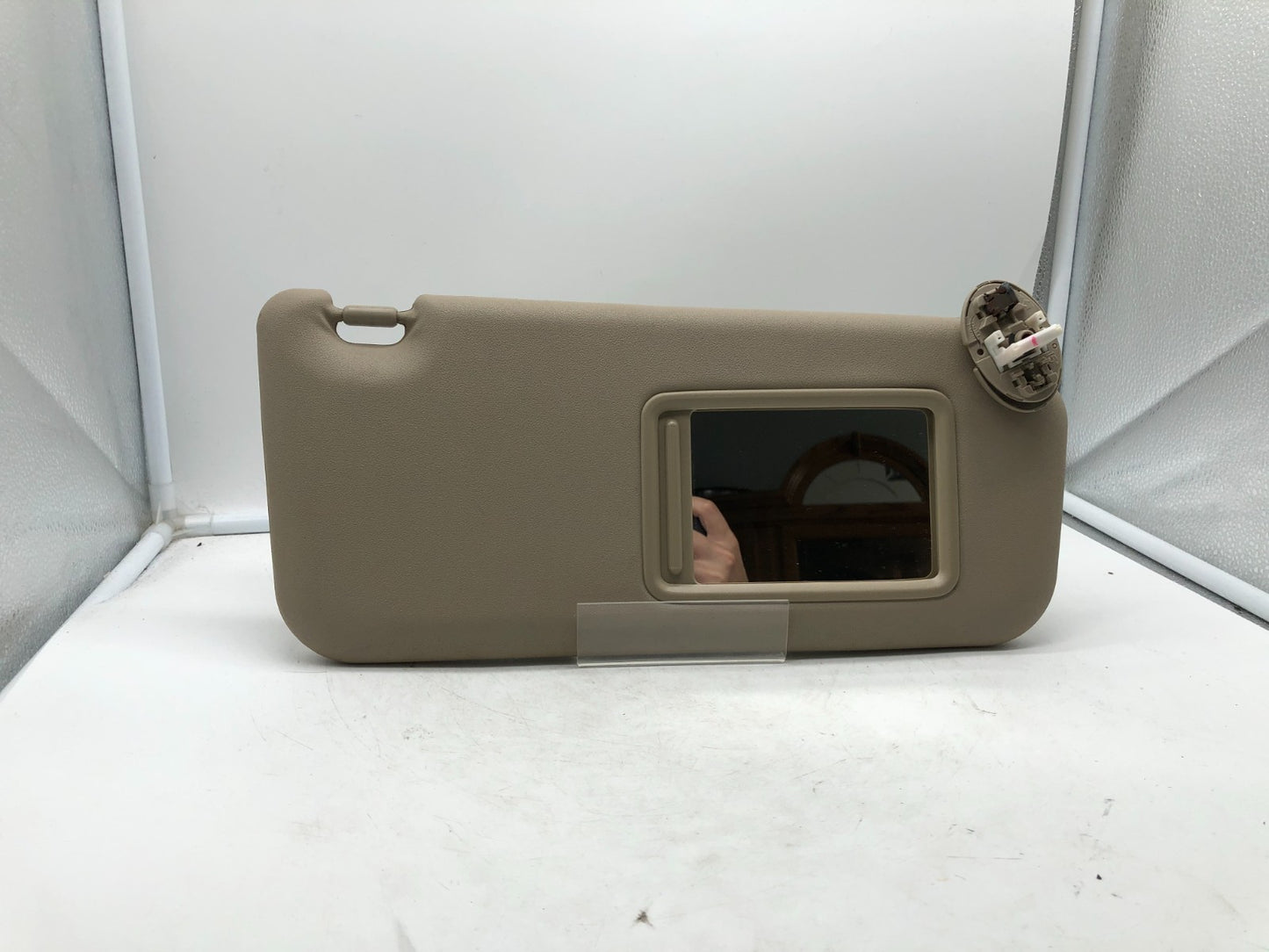 2006-2009 Toyota Rav4 Passenger Sun Visor Gray Illuminated OEM A02B09002